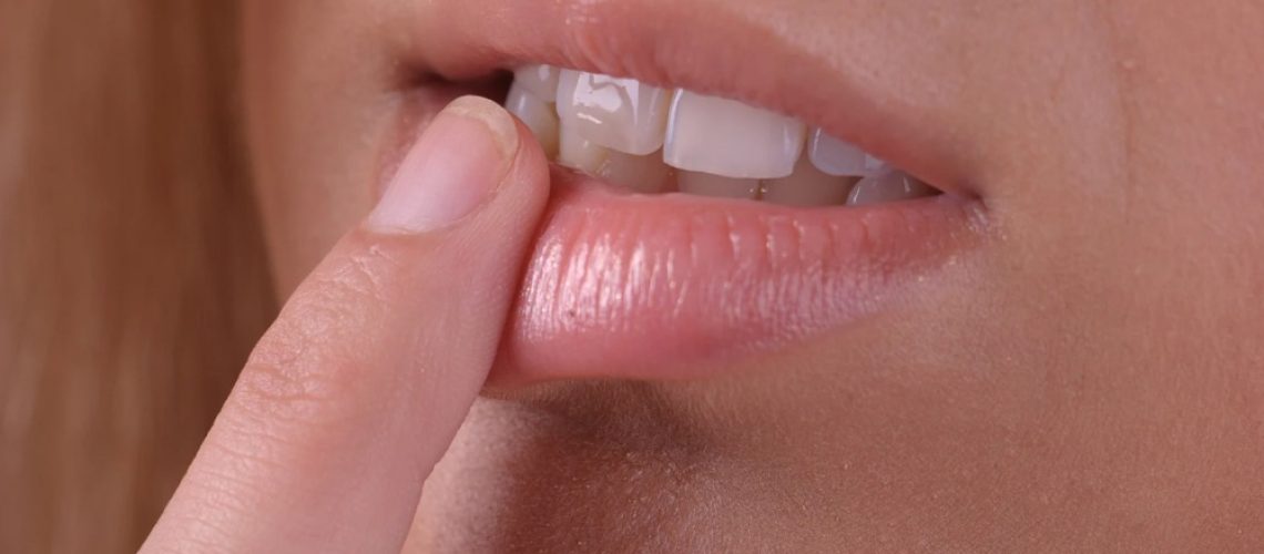 Dientes que se mueven en adultos